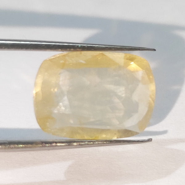 Ceylon Yellow Sapphire/ Pukhraj Gemstone - Luxury Quality - 3.00 Ratti to 10.50 Ratti with Lab Report & Guarantee Certificate !! 100% Original & Natural image 0